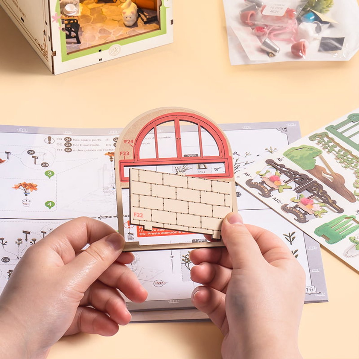 Robotime Floral Corner | Houten Book Nook DIY-miniatuurhuis | TGB09 | Knutselen | Bouwpakket | Hobby | Boekensteun | Creatief — afbeelding 11