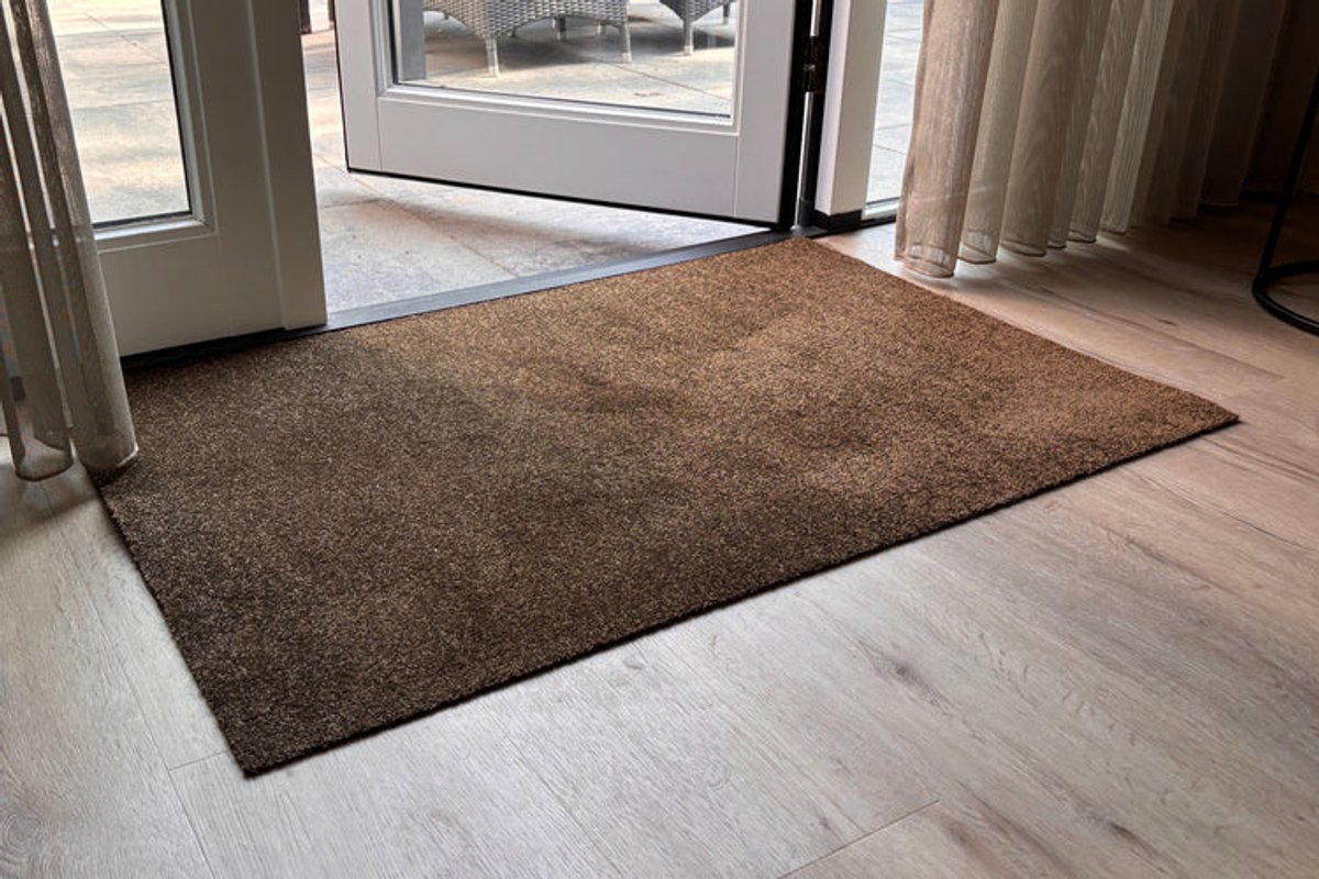 Deurmat Deluxe - Beige - 80x120cm - 7mm - 100% polyamide - Anti-slip rug - Luxe uitstraling - Wasbaar - Deurmat voor binnen - Droogloopmat - Schoonloopmat