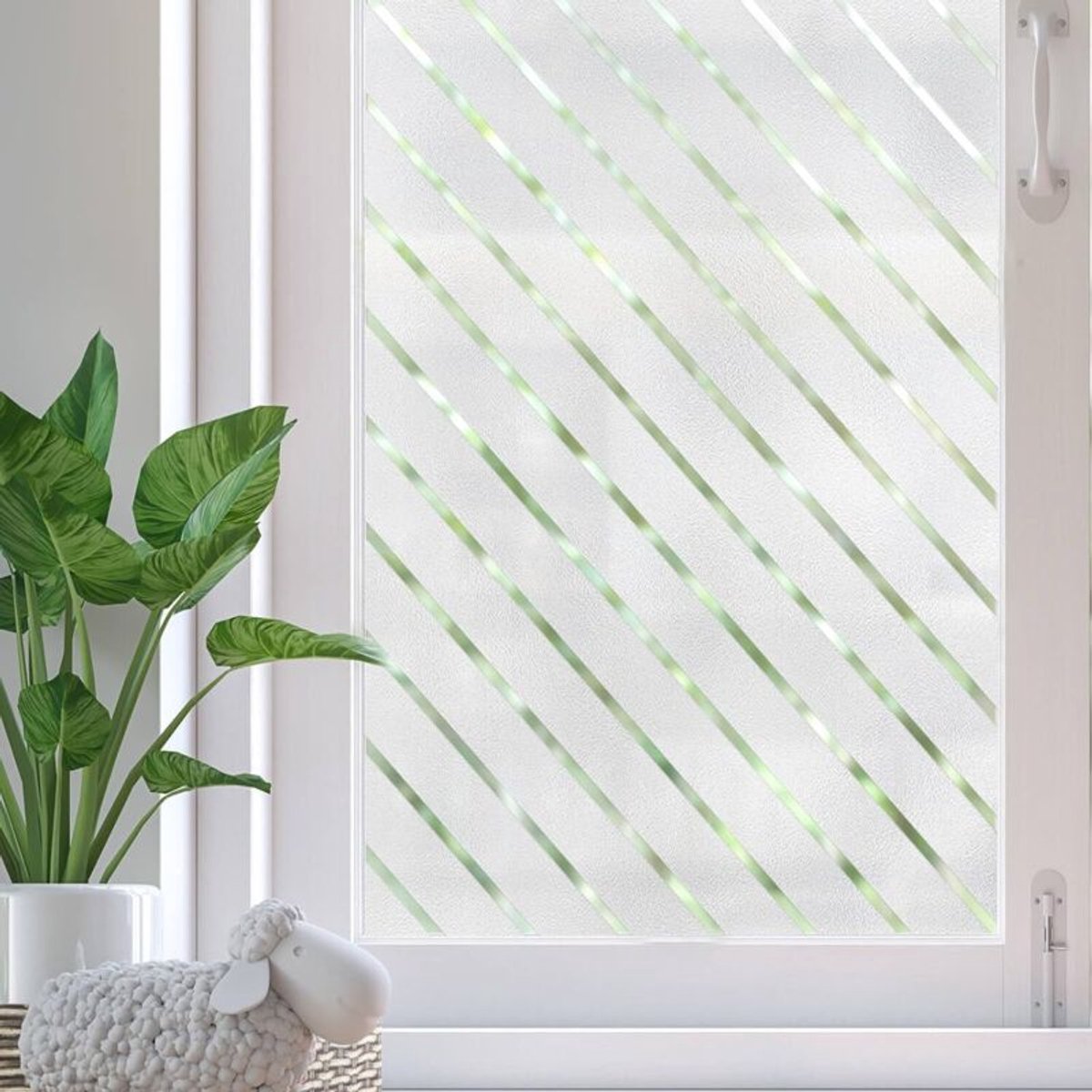 45×200 cm privacy raamfolie, verduisterende raamfolie, diagonaal streepmotief, elektrostatische folie, raamfolie zonder lijm