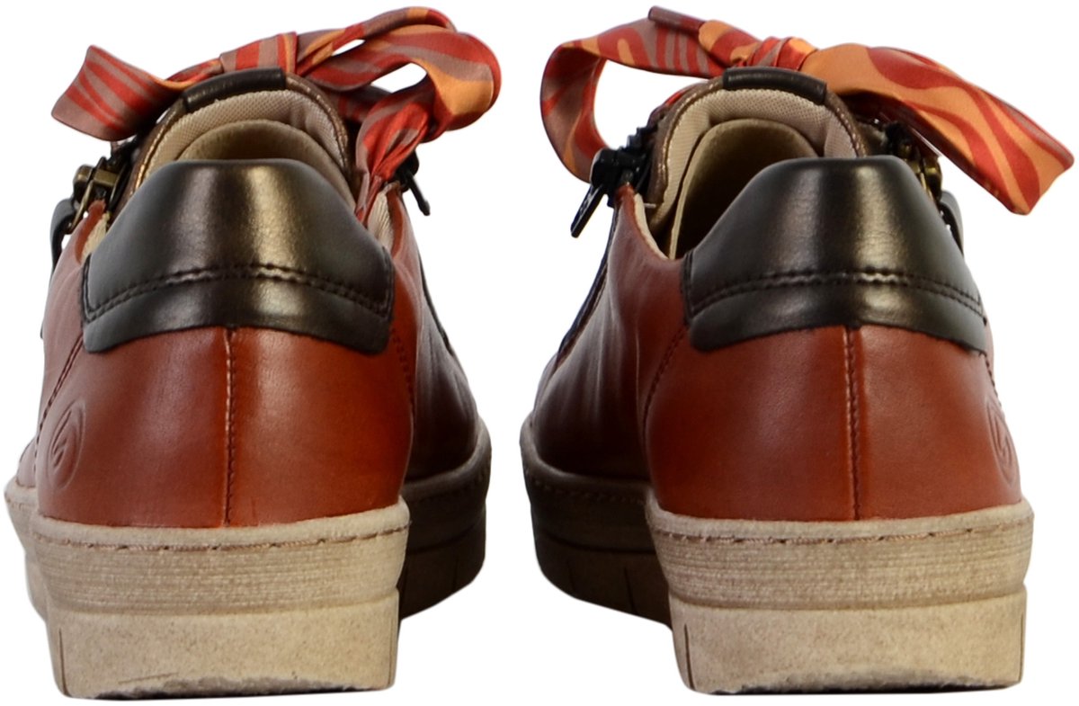 Akobo leren sneakers