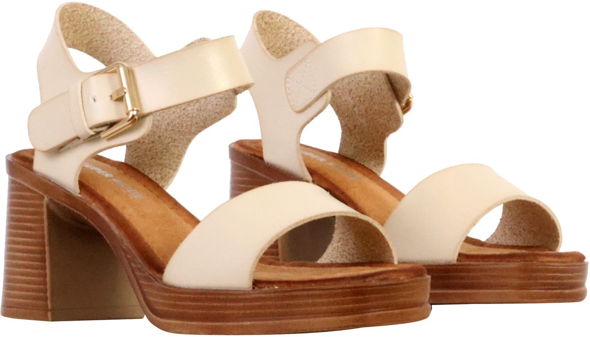 Sandalen met hak