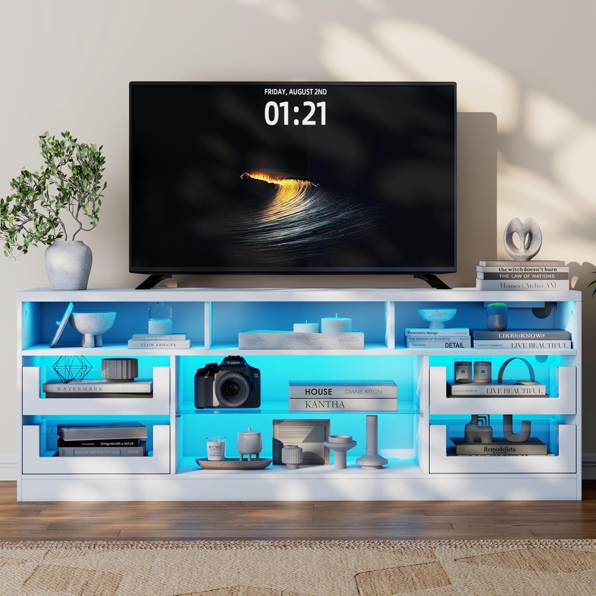 TV meubel 138 cm – Wit lowboard met LED verlichting & stekkerdoos – TV kast met glazen laden & RGB voor 65 inch – Urbanhome