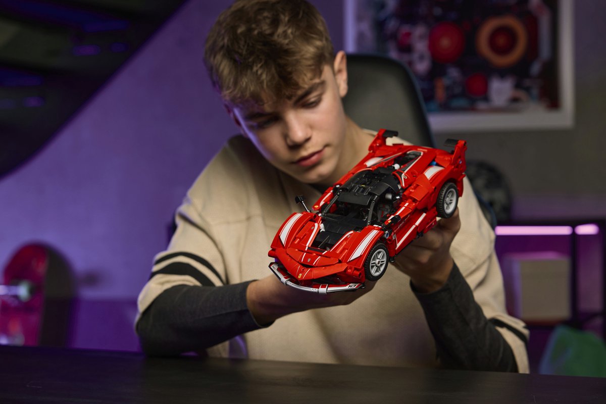 LEGO® Technic Ferrari FXX K Modelauto - 42212 — afbeelding 11