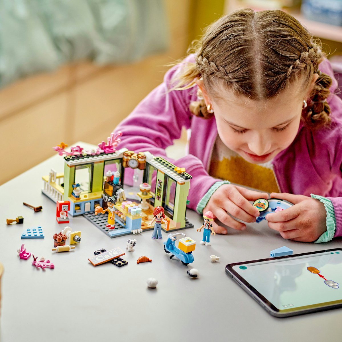 LEGO Friends Heartlake City café 42618 — afbeelding 4