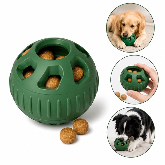 Groene, ronde snackbal voor honden, gemaakt van siliconen, met openingen waaruit brokjes komen. Honden likken en kauwen erop.