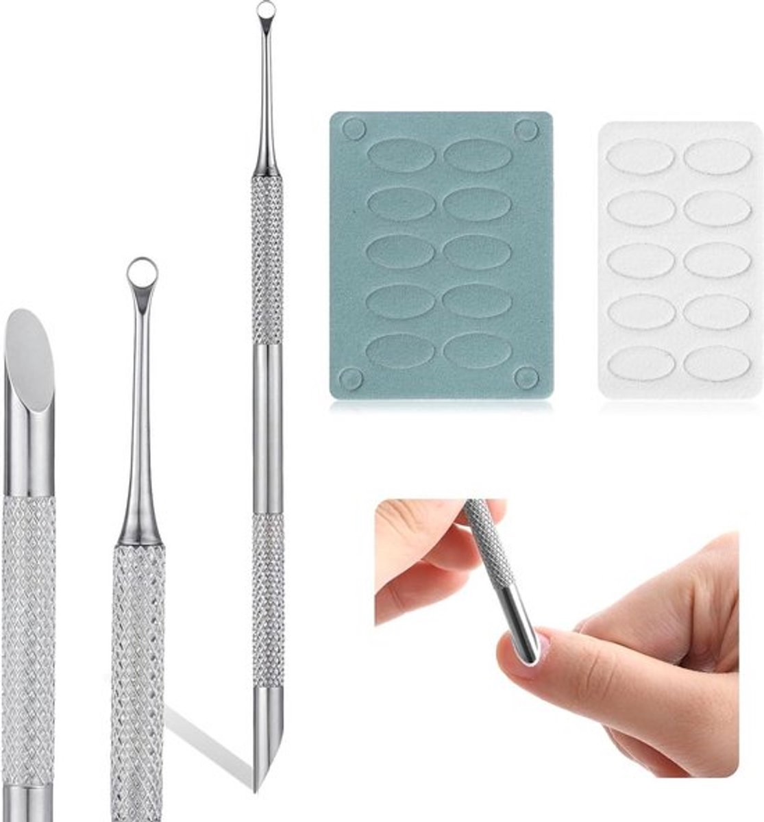 Voorbehandeling nagelriemduwer met schuurpapier - Manicure en pedicure nagelverzorging
