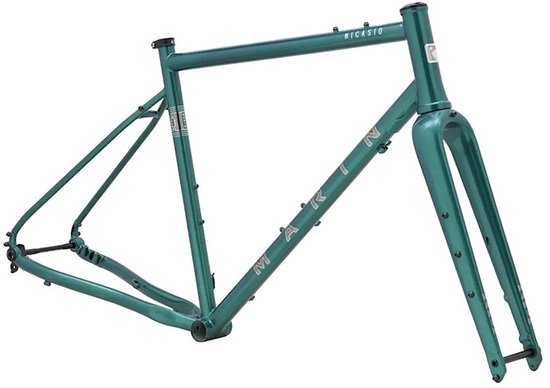 Groen Marin Nicasio fietsframe met vork, met 'Marin' logo in een roze-rode kleur.