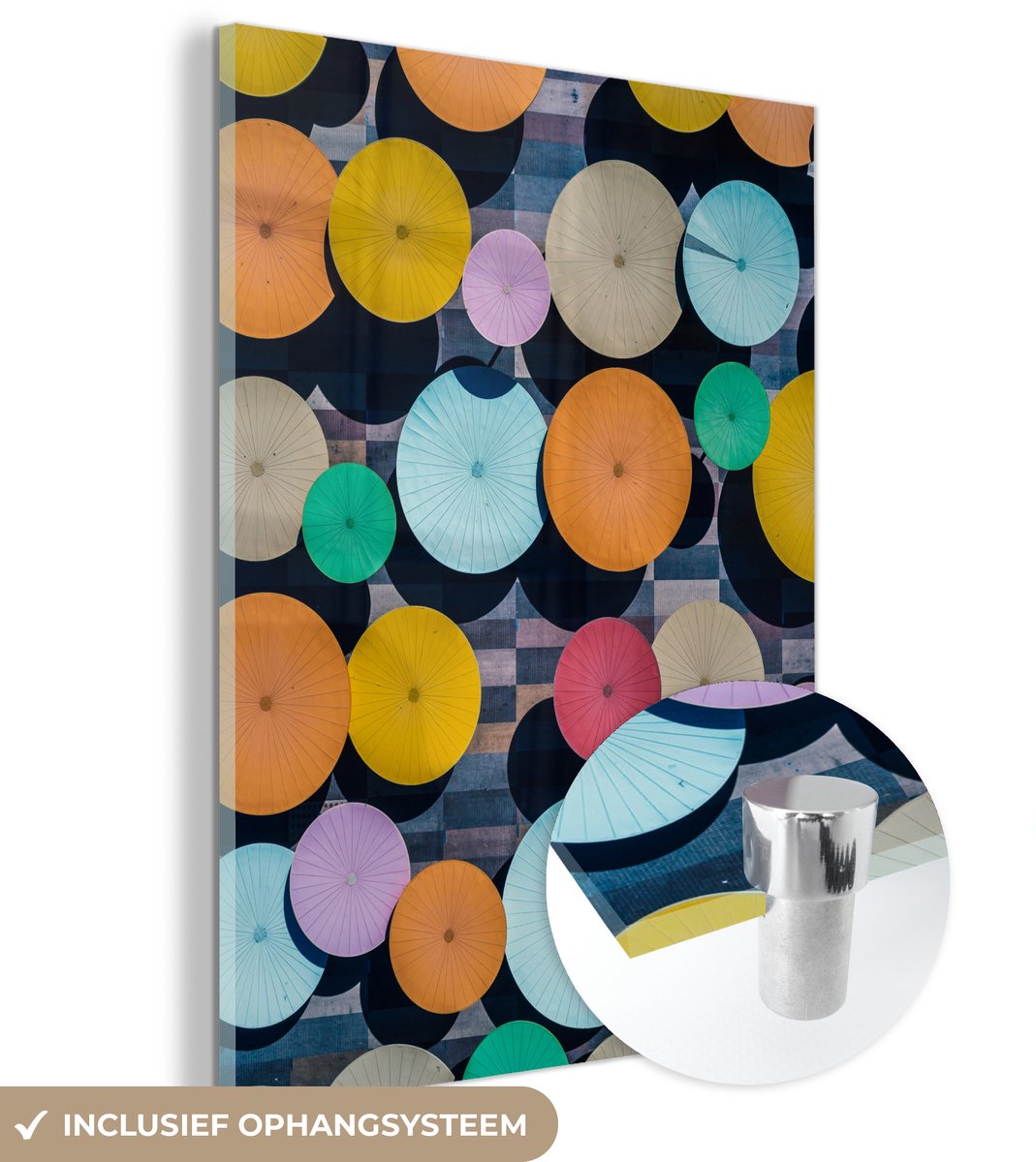 ® Glasschilderij 60x80 cm - Schilderij acrylglas - kleurrijke parasols op straat in Spanje - Foto op glas - Muurdecoratie woonkamer - Wanddecoratie slaapkamer - Schilderijen