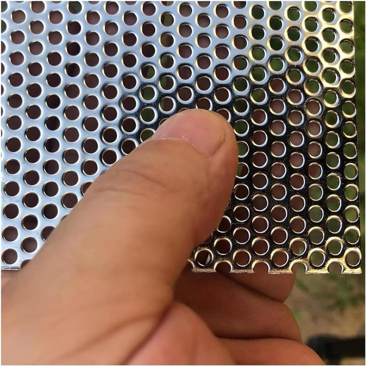 Geperforeerde Plaat - Roestvrij Staal - Ventilatie Beveiliging - Corrosiebestendig Materiaal - 15x15cm 3mm Mesh - Zilver