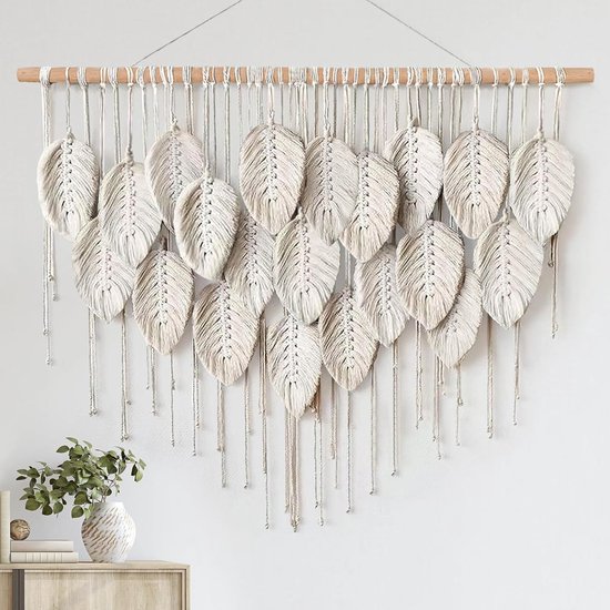 Tenture murale en macramé, grande tapisserie tissée à la main avec pompons, décoration murale bohème chic pour chambre, salon, appartement, décoration artisanale (beige)