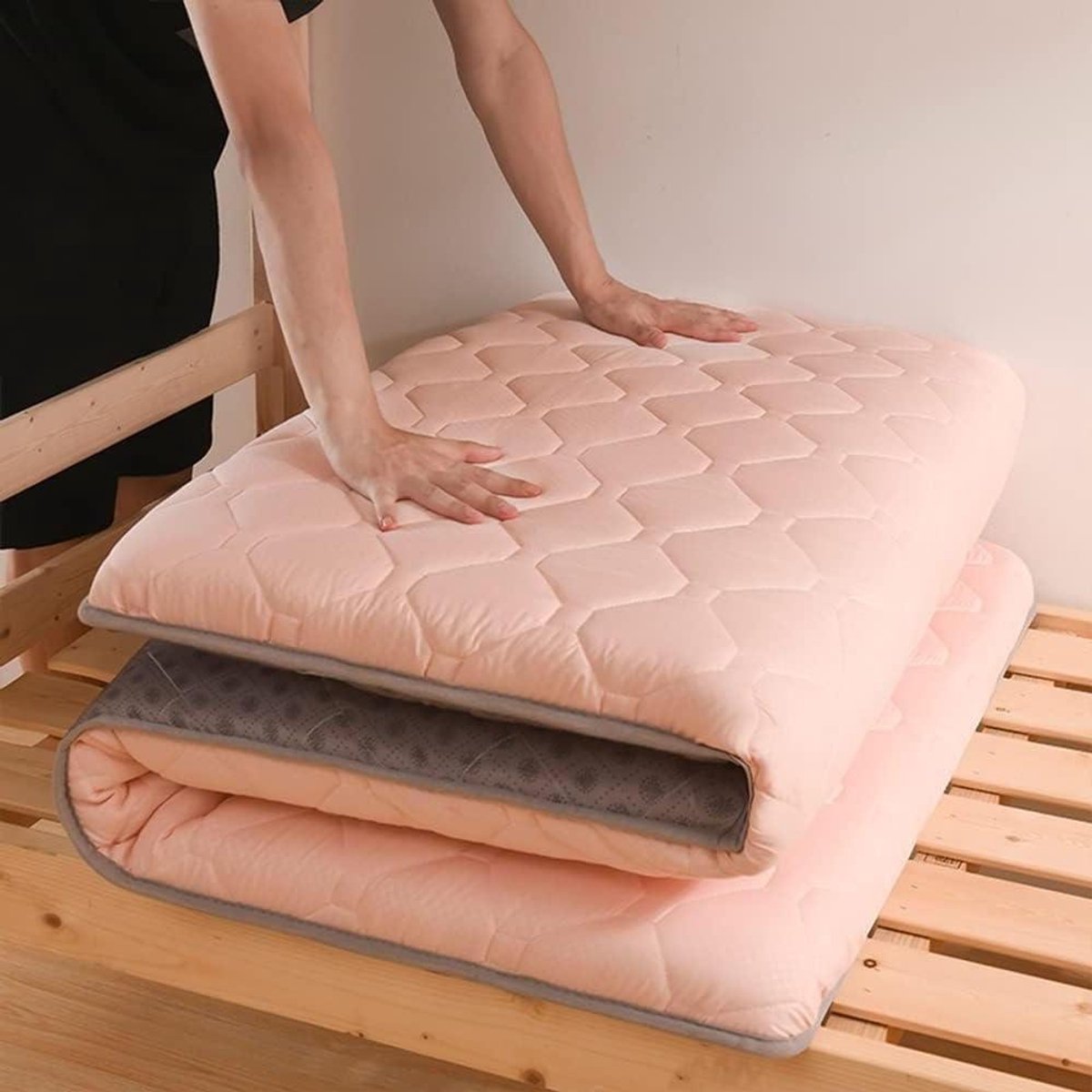 Japanse futonmatras - Vloer slaapkussen - Comfortabel slapen - Hogere dichtheid vulling - 100 x 200 cm - Roze