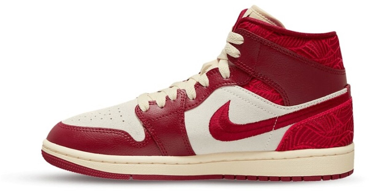 Air Jordan 1 MID SE WMNS (Tiki Leaf)- Maat 38.5