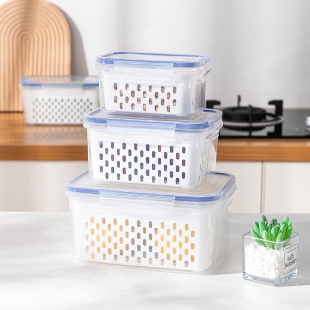 Voedselcontainer voor de koelkast, dubbellaagse stofdichte voedselcontainer, fruitcontainer en organisatiecontainer, voedselcontainer met deksel, geschikt om salades, sla, bessen en ander fruit vers te houden.