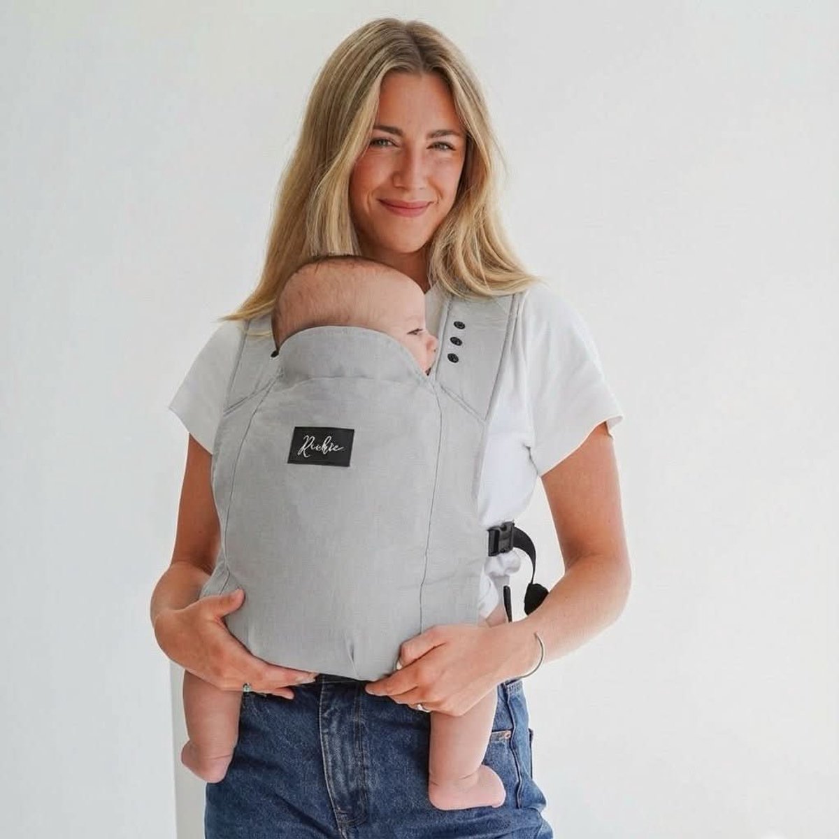 Bol.com ROOKIE Baby Premium draagzak - Design buikdrager - Comfortabel en ergonomisch - Babydrager vanaf Geboorte - Ook voor Peu... aanbieding