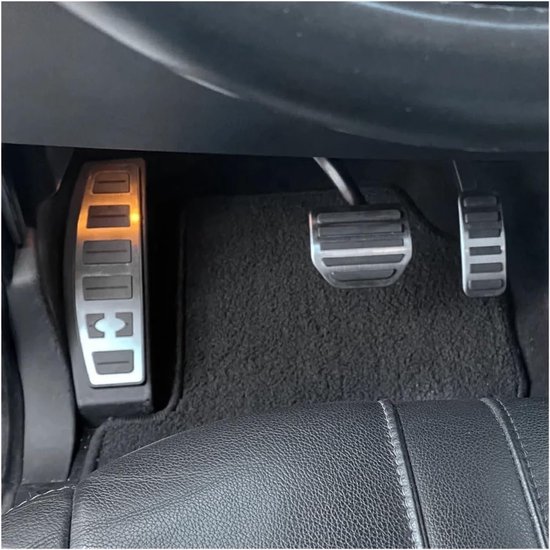 Pedaalkappen Auto - Rem Gas - Verbeter Rijervaring - Antislip Rubber - 1 Stuk - Zilver — afbeelding 4