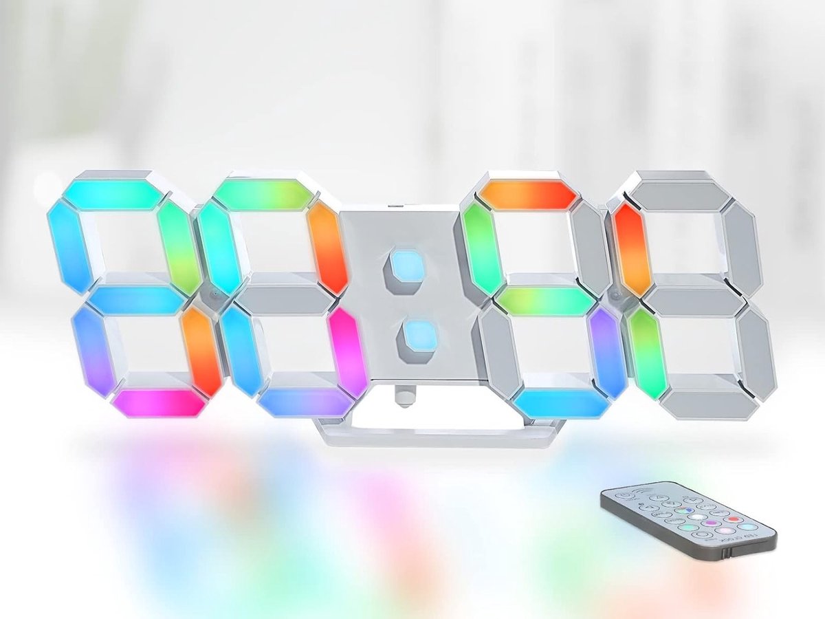 Grote 9.7 inch Neon Digitale Wandklok met RGB LED Display, Aesthetic Alarm Clock voor Slaapkamer en Woonkamer, Afstandsbediening en Dimbare Helderheid