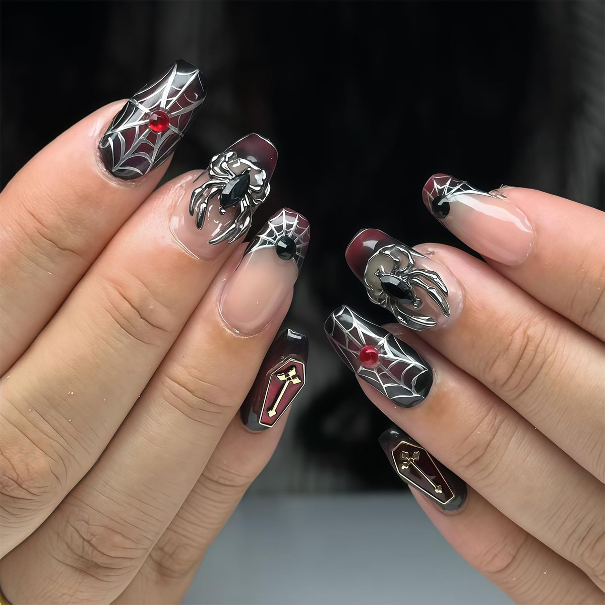 SOUQONE- Nagels 24 Stuks - Korte Coffin/French Tip - Herbruikbaar - Acryl met Strass - Spin-Charmes - Inclusief Jelly Gel - Nepnagels