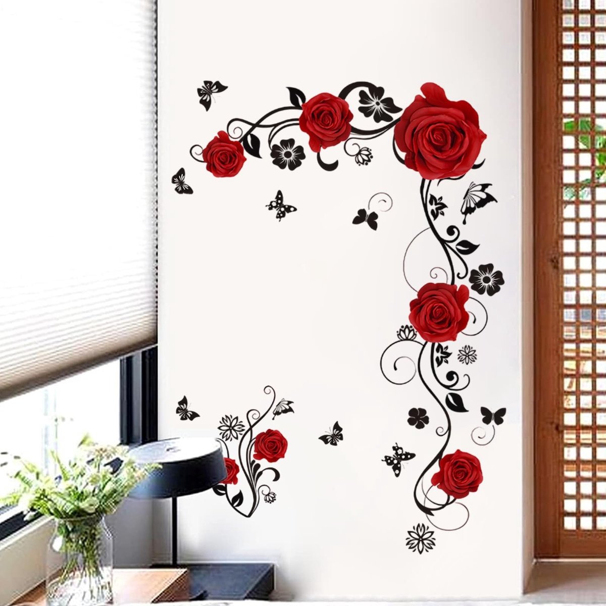 Dailygoods- Muursticker rode rozen - Wanddecoratie bloemen - Romantische muursticker - PVC materiaal - Afmetingen 90 x 30 cm - Inclusief bevestigingsplank