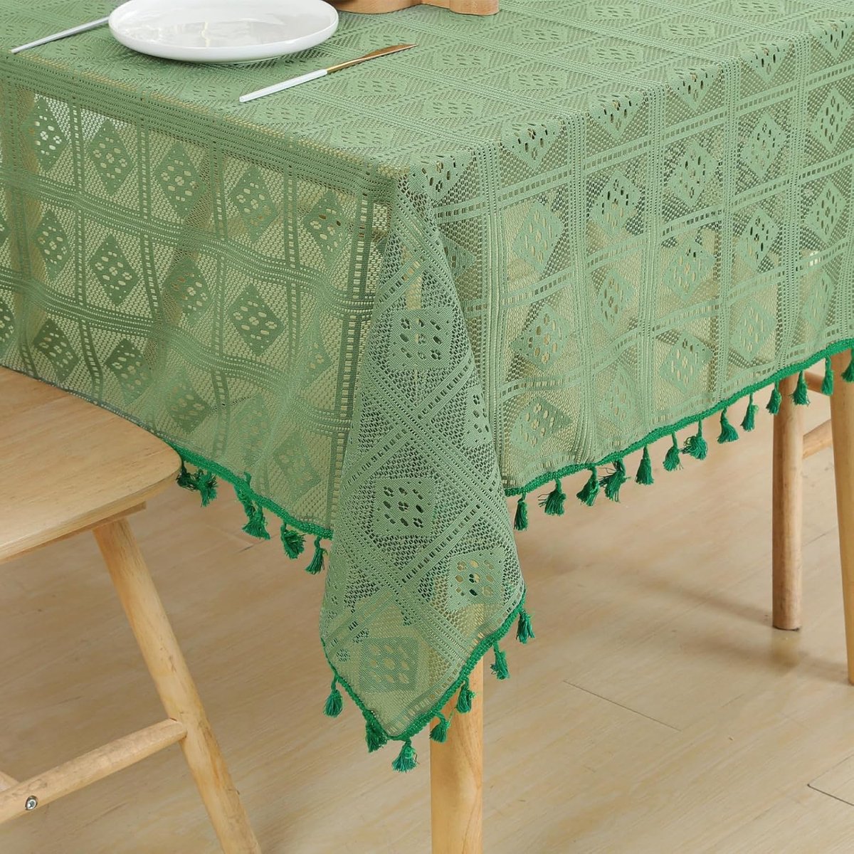 Tafelkleed - Kant Tafelkleed - Ruitpatroon - Geometrisch Hol - Met Kwastjes - Groen - 140x180 cm