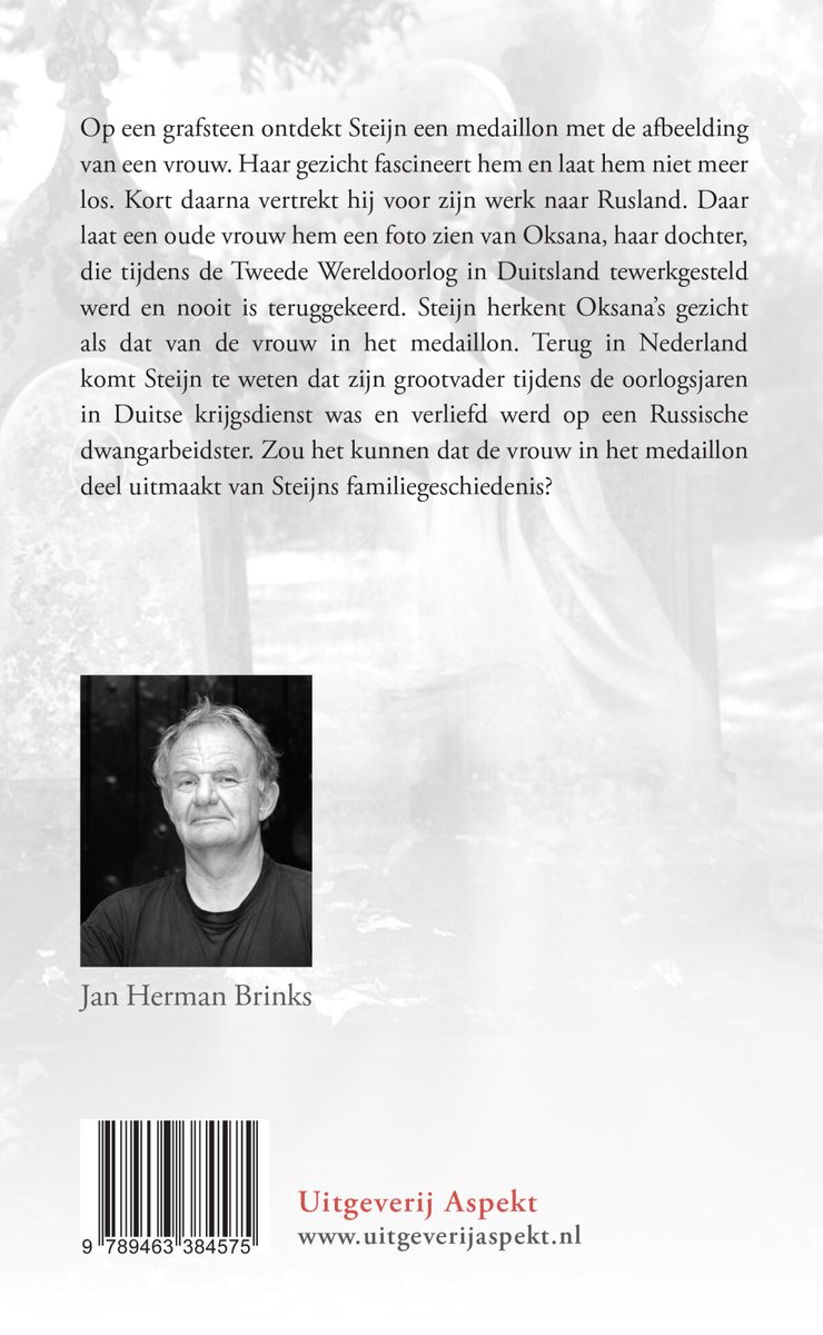Portret van Jan Herman Brinks, schrijver van het boek 'De vrouw in het Medaillon'.