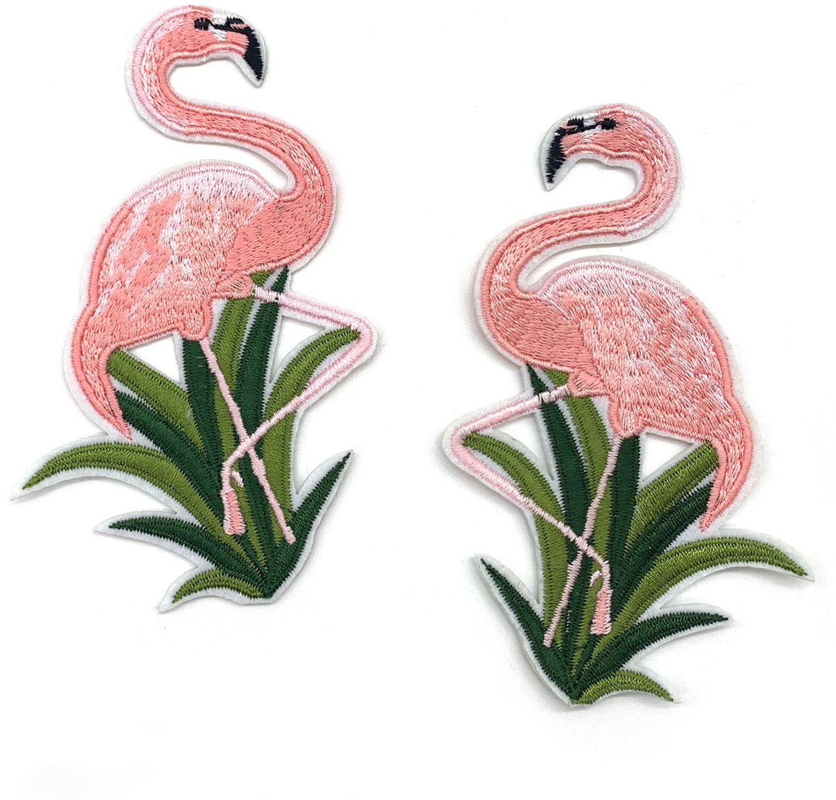 Dailygoods- Opstrijkpatch Flamingo - Geborduurd - Patches voor Kleding - Decoratie - Strijkplaatjes voor Textiel - Hoogwaardig Borduurgaren - Kleurrijk Design - Patch