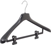 De Kledinghanger Gigant - 30 x Mantel / kostuumhanger kunststof zwart met schouderverbreding en anti-slip knijpers, 48 cm