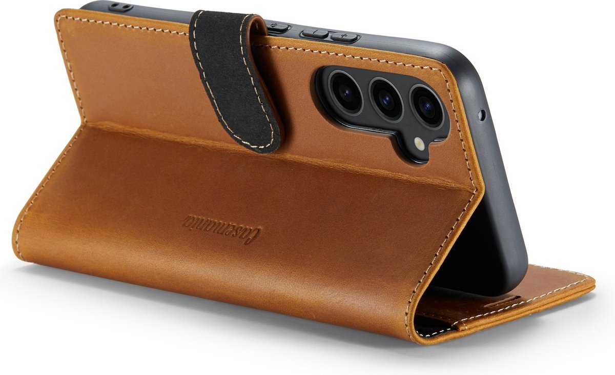 CaseMania Bookcase hoesje geschikt voor Samsung Galaxy S23 - Effen Cognac - Leer