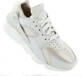 Nike Air Huarache (W) - Dames Sneakers Schoenen Beige DQ0916-001 - Maat EU 35.5 US 5