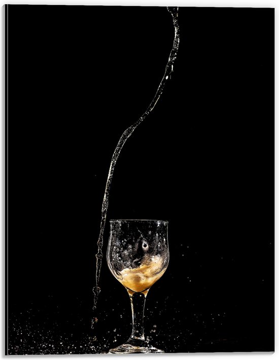 Dibond - Drank - Champagne - Geschonken - Knoeien - Glas - 30x40 cm Foto op Aluminium (Wanddecoratie van metaal)
