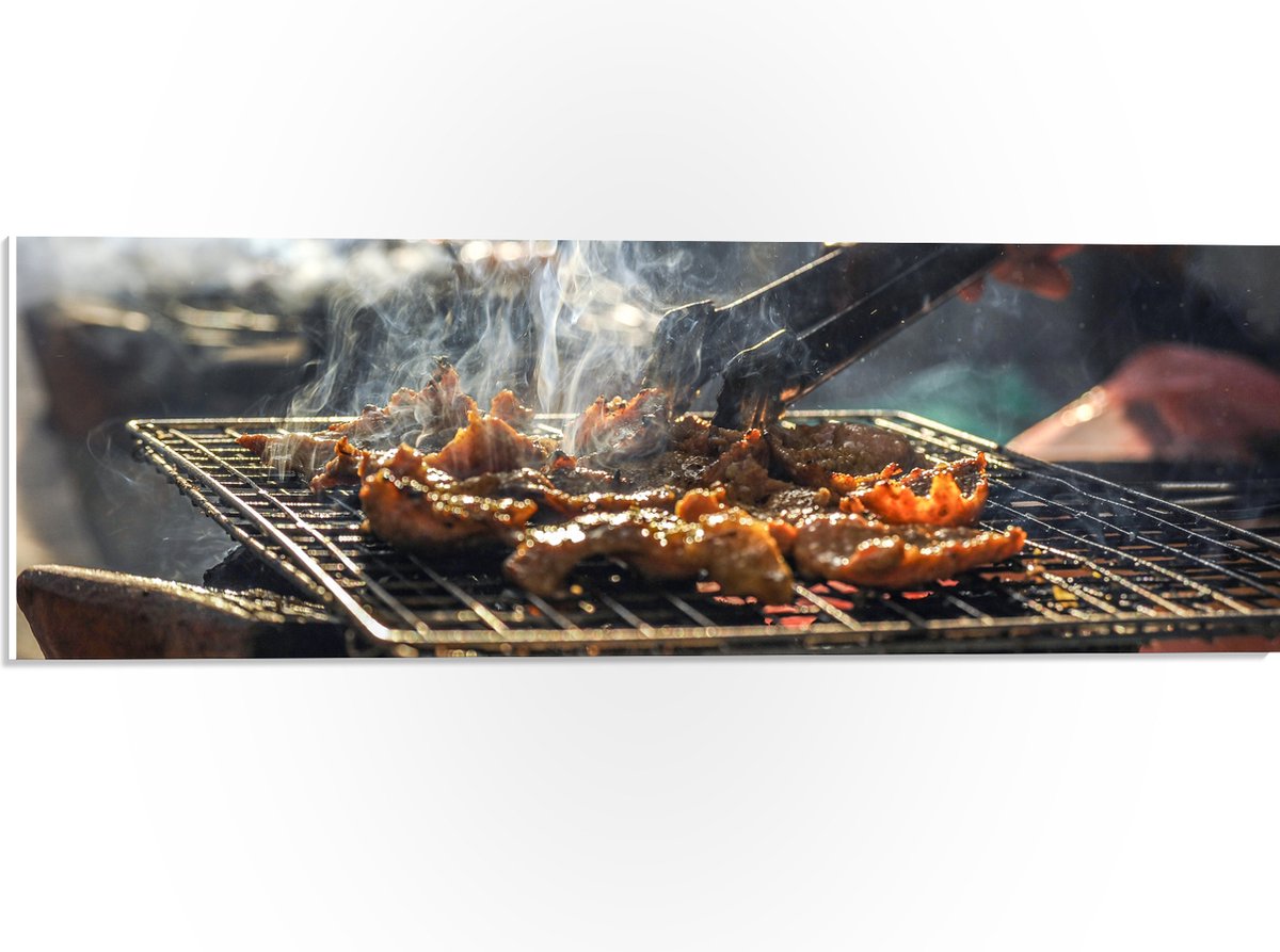 PVC Schuimplaat - Barbecue - Kool - Rook - Tang - Vlees - Bakken - Eten - Buiten - 60x20 c