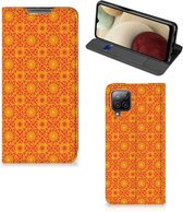 Telefoonhoesje Geschikt voor Samsung Galaxy A12 Wallet Case Batik Orange