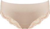 MAGIC Bodyfashion Dream Hipster Lace Back Latte Vrouwen - Maat S