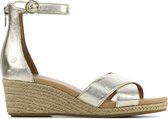 UGG Espadrilles Vrouwen - 1119732 - Maat 38.5 - Goud