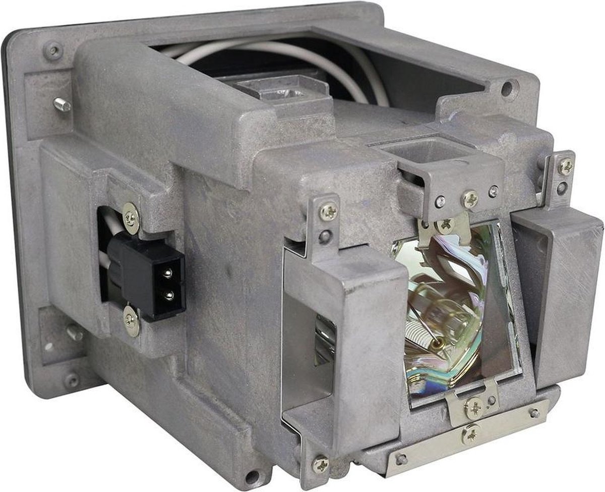 Beamerlamp geschikt voor de OPTOMA WUC700 beamer, lamp code BL-FN465A / SP.74M01GC01. Bevat originele UHP lamp, prestaties gelijk aan origineel.