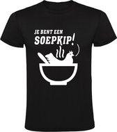 Je bent een soepkip Heren t-shirt | Ernst & Bobbie | kip | dierendag | sukkel | prutser | grappig | cadeau | Zwart