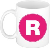 Mok / beker met de letter R roze bedrukking voor het maken van een naam / woord of team