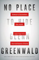 Couverture du livre 'No Place to Hide' avec le texte 'NO PLACE TO HIDE', 'Edward Snowden, the NSA, and the U.S. Surveillance State' et le nom 'GLENN GREENWALD'.