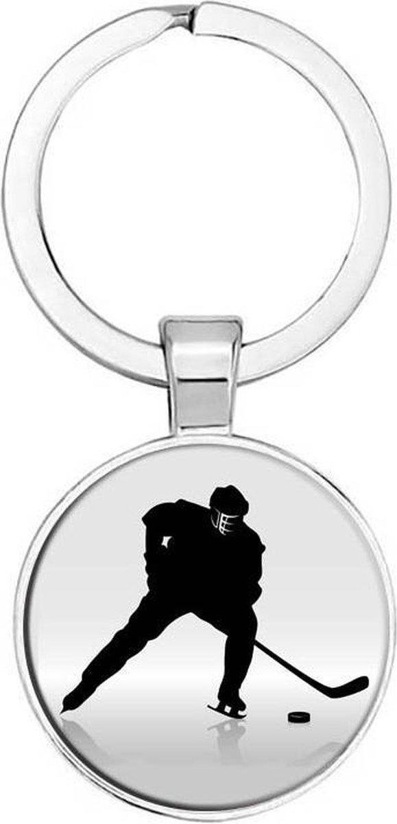 Akyol - ijshockey Sleutelhanger - Ijshockey - de echte ijshockey liefhebber - ijshockey - ijshockeyer - Leuke kado voor iemand die van ijshockeyen houd - - 2,5 x 2,5 CM