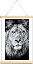 JUNIQE - Posterhanger Leeuwenfoto -40x60 /Wit & Zwart