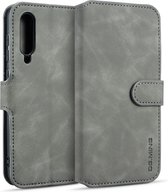 Voor Xiaomi 9 Pro DG.MING Retro Oil Side Horizontal Flip Case met houder & kaartsleuven & portemonnee (grijs)