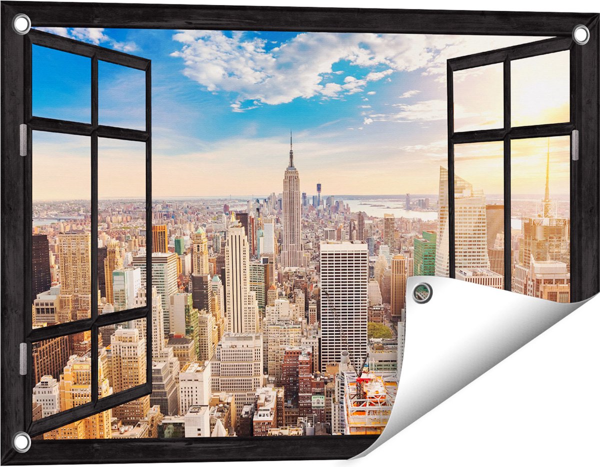 Gards Tuinposter Doorkijk New York Manhattan tijdens Zonsondergang - 60x40 cm - Tuindoek - Tuindecoratie - Wanddecoratie buiten - Tuinschilderij zwart