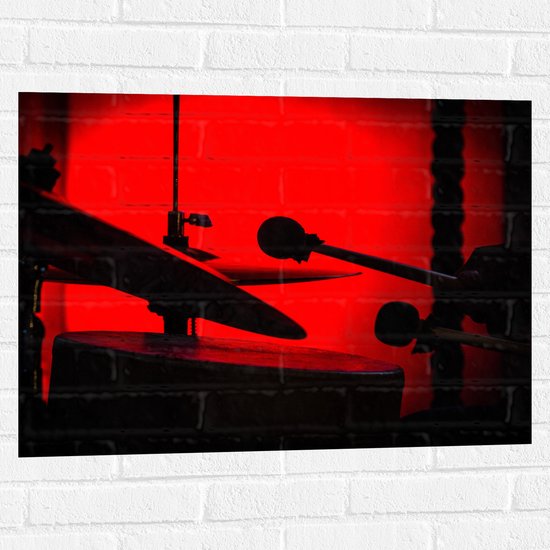 Muursticker - Drumtoestel in Rood Licht - 80x60 cm Foto op Muursticker