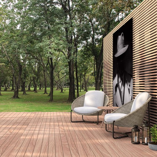 Gards Affiche de jardin Homme au Chapeau dans le Noir - Zwart Wit - 120x180 cm - Toile jardin - Décoration de jardin - Décoration murale extérieur - Tableau jardin