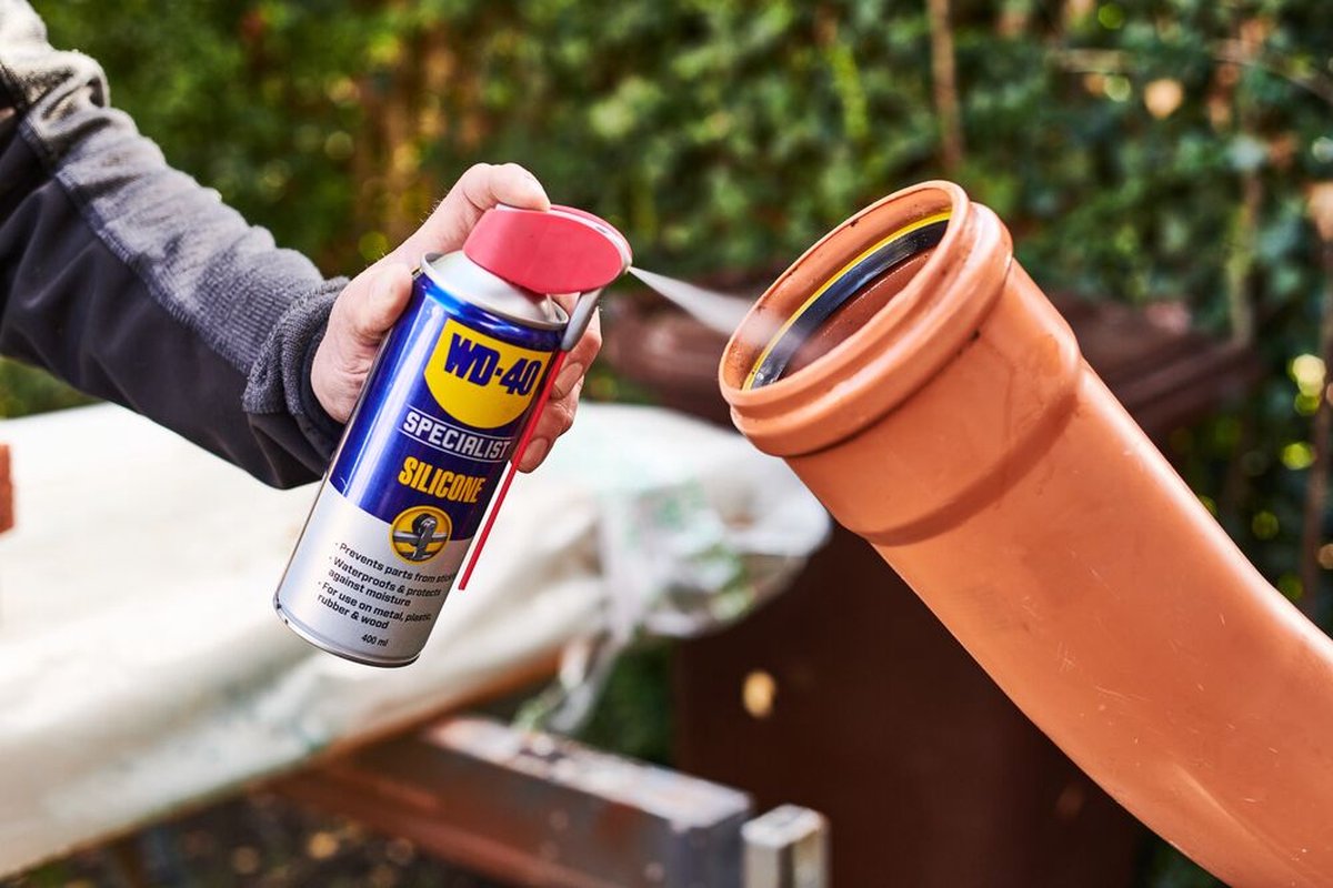 Lubrifiant WD-40 Lubrifiant au Silicone, Aérosol 400 ml