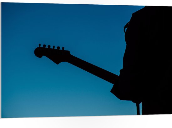 PVC Schuimplaat - Silhouet van Man met Elektrische Gitaar - 105x70 cm Foto op PVC Schuimplaat (Met Ophangsysteem)