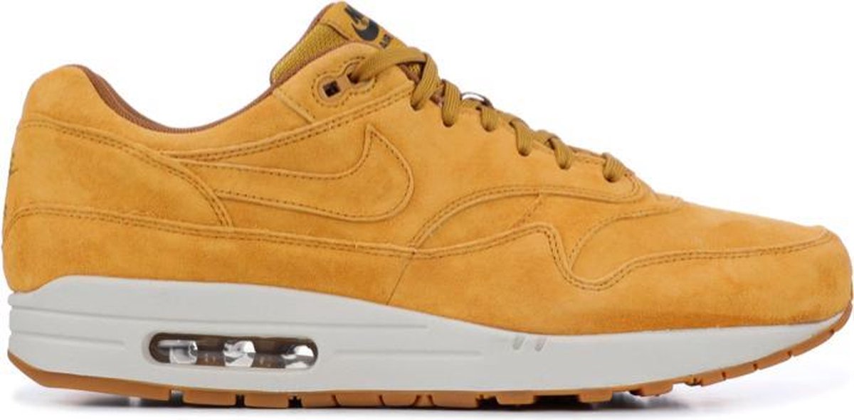 Nike Air Max Camel on Sale, SAVE 33% - thlaw.co.nz