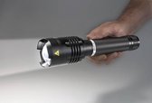 Wetelux Power CREE LED-zaklamp 20W Spatwaterdicht