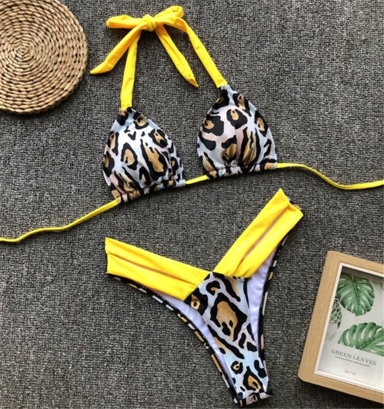 Bikini-triangel-apart-mooi-geel-luipaard-zomer-strand