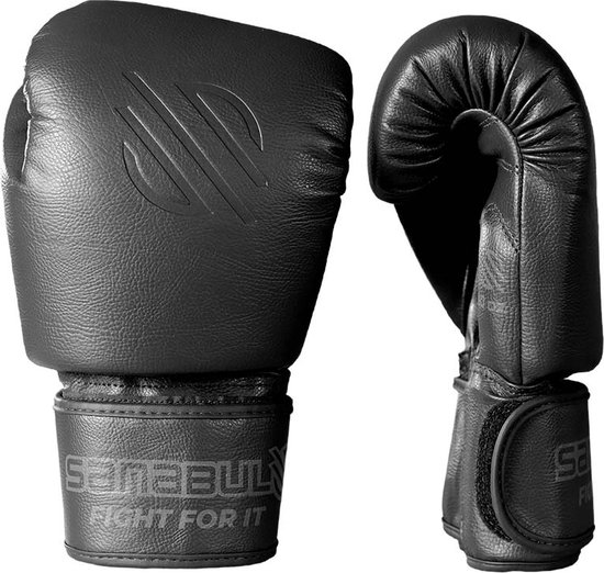 VENUM GIANT 3.0 BOXING GLOVES - NAPPA LEATHER - BLACK/BLACK