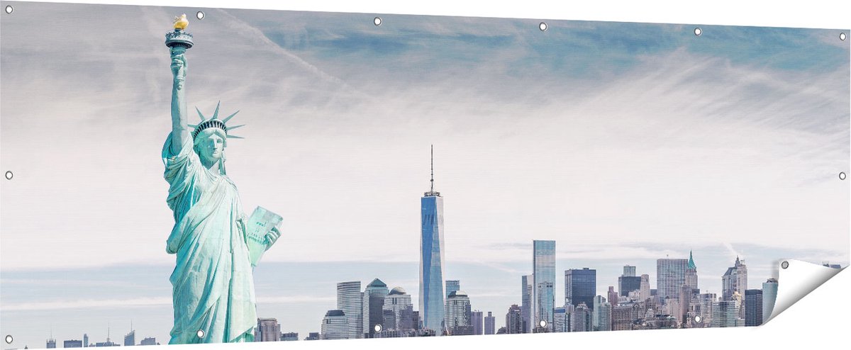 Gards Tuinposter Vrijheidsbeeld in New York - 210x70 cm - Tuindoek - Tuindecoratie - Wanddecoratie buiten - Tuinschilderij Multikleur